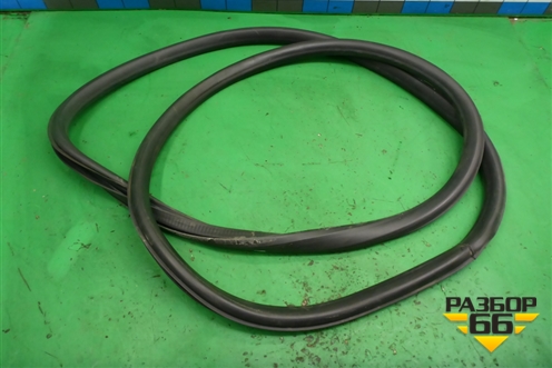 Уплотнитель двери задней правой для Chevrolet Cruze c 2009-2015г (Круз)