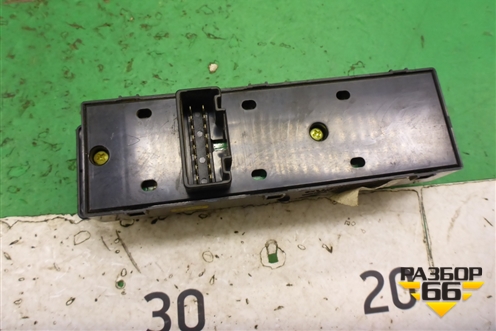 Модуль управления стеклоподъёмниками (39F4921210) для Hyundai Solaris с 2010-2016г (Солярис)