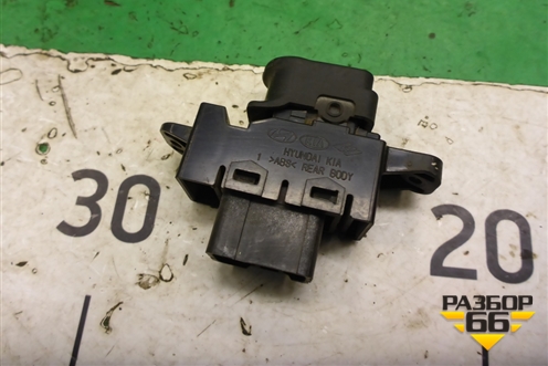 Кнопка стеклоподъёмника для Hyundai Solaris с 2010-2016г (Солярис)