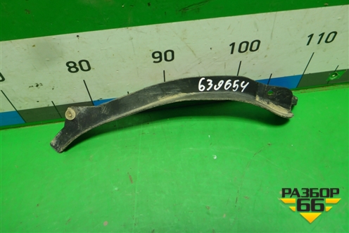 Брызговик передний левый (на локер) (5J0853887) для Skoda Fabia с 2007-2014г (Фабия)