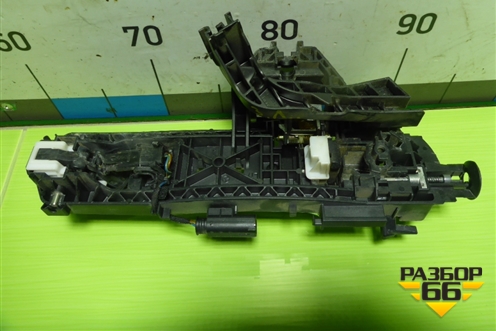 Ручка наружная двери задней левой для Mercedes Benz ML-Klass W166 c 2011г (МЛ)