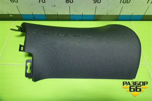 Обшивка стойки задняя верхняя левая (задняя часть) (A1666900525) для Mercedes Benz ML-Klass W166 c 2011г (МЛ)