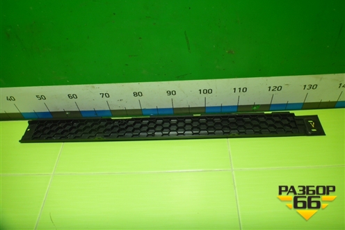 Накладка внутренняя (в багажник левая) (A1666841131) для Mercedes Benz ML-Klass W166 c 2011г (МЛ)