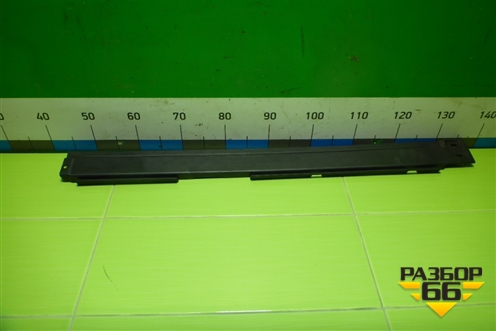 Накладка внутренняя (в багажник левая) (A1666841131) для Mercedes Benz ML-Klass W166 c 2011г (МЛ)