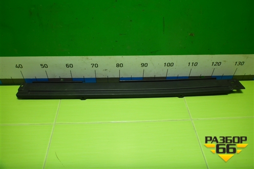 Накладка внутренняя (в багажник правая) (A1666841231) для Mercedes Benz ML-Klass W166 c 2011г (МЛ)