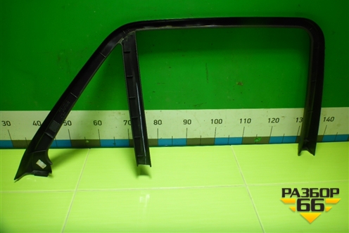 Накладка двери задней правой (на рамку) (A1667370280) для Mercedes Benz ML-Klass W166 c 2011г (МЛ)