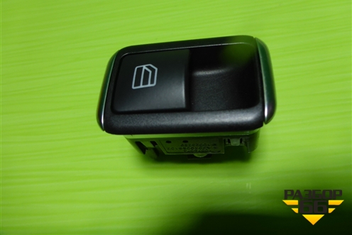 Кнопка стеклоподъёмника (A2049058102) для Mercedes Benz ML-Klass W166 c 2011г (МЛ)
