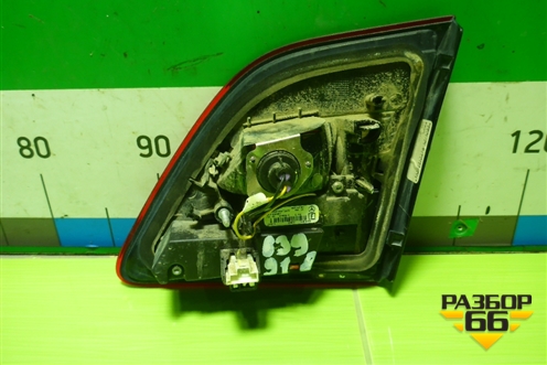 Фонарь задний внутренний левый (Led) (A1669068701) для Mercedes Benz ML-Klass W166 c 2011г (МЛ)