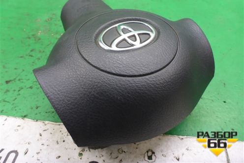 Подушка безопасности в рулевое колесо (4513002270) для Toyota Corolla (E12) с 2001-2007г (Королла 120)