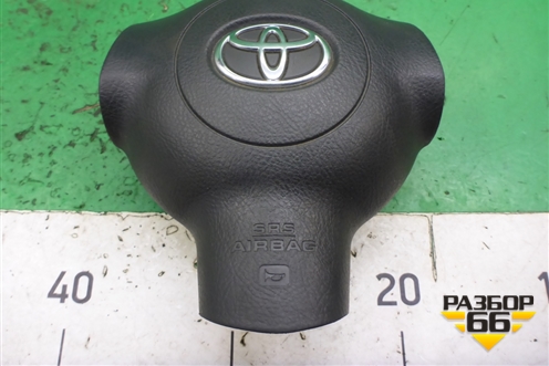 Подушка безопасности в рулевое колесо (4513002270) для Toyota Corolla (E12) с 2001-2007г (Королла 120)