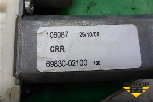 Стеклоподъёмник электрический задний правый для Toyota Corolla (E12) с 2001-2007г (Королла 120)