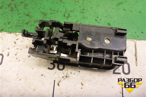 Ручка внутренняя двери задней правой для Toyota Corolla (E12) с 2001-2007г (Королла 120)