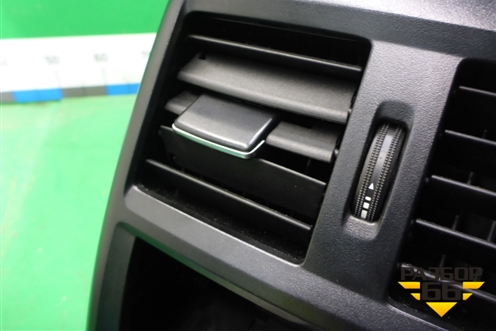 Подлокотник для Mercedes Benz ML-Klass W166 c 2011г (МЛ)