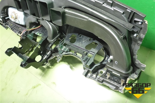 Торпедо с AIR BAG (A1666800087) для Mercedes Benz ML-Klass W166 c 2011г (МЛ)