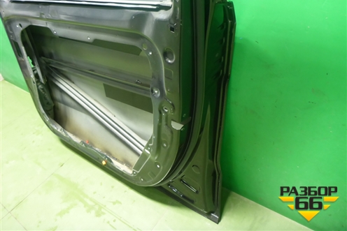 Дверь передняя правая для Mercedes Benz ML-Klass W166 c 2011г (МЛ)