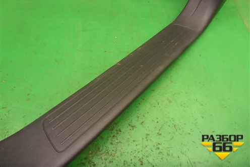 Накладка порога внутренняя переднего левого (A1666800135) для Mercedes Benz ML-Klass W166 c 2011г (МЛ)