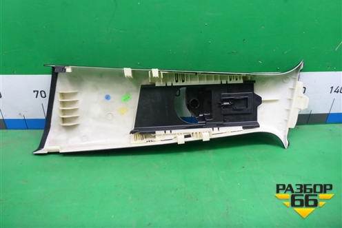 Обшивка стойки центральная верхняя правая (A1666904625) для Mercedes Benz ML-Klass W166 c 2011г (МЛ)