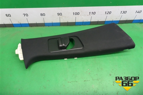Обшивка стойки центральная верхняя правая (A1666904625) для Mercedes Benz ML-Klass W166 c 2011г (МЛ)