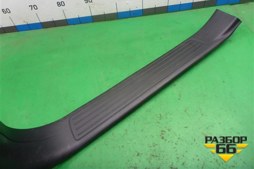 Накладка порога внутренняя переднего правого (A1666800035) для Mercedes Benz ML-Klass W166 c 2011г (МЛ)