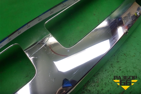 Накладка переднего бампера центральная (A1668808540) для Mercedes Benz ML-Klass W166 c 2011г (МЛ)