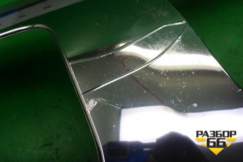 Накладка переднего бампера центральная (A1668808540) для Mercedes Benz ML-Klass W166 c 2011г (МЛ)