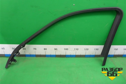 Накладка двери передней правой (на рамку) (A1667270278) для Mercedes Benz ML-Klass W166 c 2011г (МЛ)