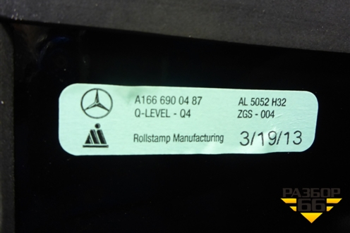 Накладка двери задней правой (на рамку) (A1666900487) для Mercedes Benz ML-Klass W166 c 2011г (МЛ)