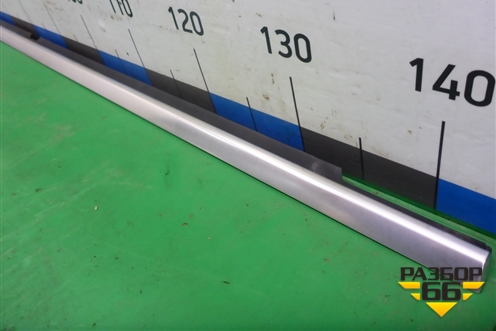 Накладка стекла заднего правого для Mercedes Benz ML-Klass W166 c 2011г (МЛ)