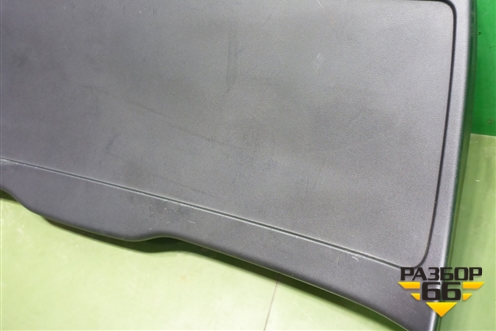 Обшивка двери багажника (A1667400370) для Mercedes Benz ML-Klass W166 c 2011г (МЛ)