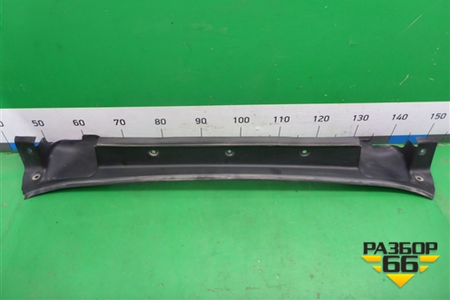 Накладка (в проём двери багажника верхняя) (A1666910008) для Mercedes Benz ML-Klass W166 c 2011г (МЛ)