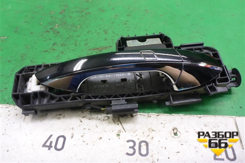 Ручка наружная двери передней правой для Mercedes Benz ML-Klass W166 c 2011г (МЛ)