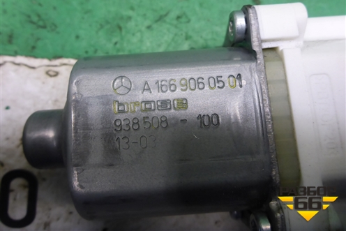 Моторчик стеклоподъёмника задний левый (A1669060501) для Mercedes Benz ML-Klass W166 c 2011г (МЛ)