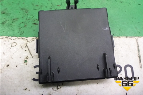 Блок комфорта (двери передней правой) (A16690007609) для Mercedes Benz ML-Klass W166 c 2011г (МЛ)