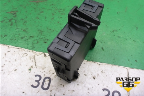 Блок комфорта (двери передней правой) (A16690007609) для Mercedes Benz ML-Klass W166 c 2011г (МЛ)