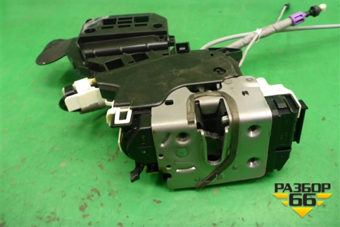 Замок двери задней правой (A2047302835) для Mercedes Benz ML-Klass W166 c 2011г (МЛ)