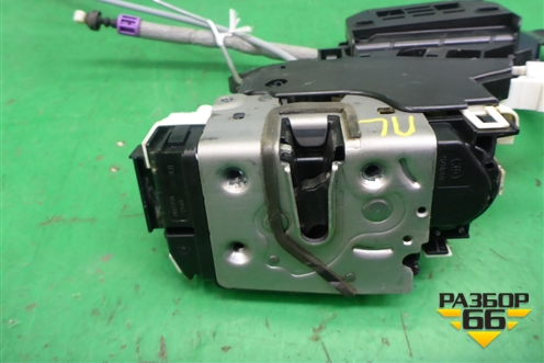 Замок двери передней левой (A1667200135) для Mercedes Benz ML-Klass W166 c 2011г (МЛ)