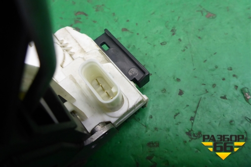 Замок двери передней правой (A1667200435) для Mercedes Benz ML-Klass W166 c 2011г (МЛ)