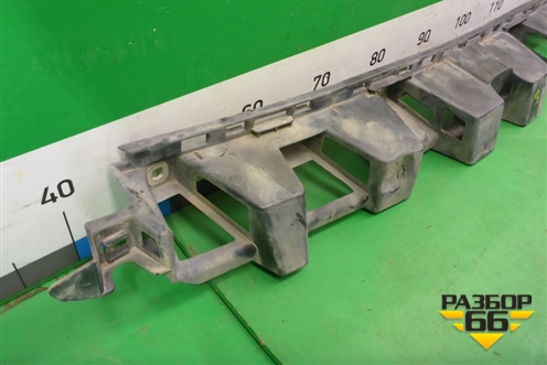 Кронштейн заднего бампера центральный (A1668850165) для Mercedes Benz ML-Klass W166 c 2011г (МЛ)