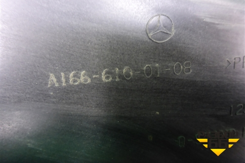 Защита антигравийная правая (задняя) (A1666100108) для Mercedes Benz ML-Klass W166 c 2011г (МЛ)