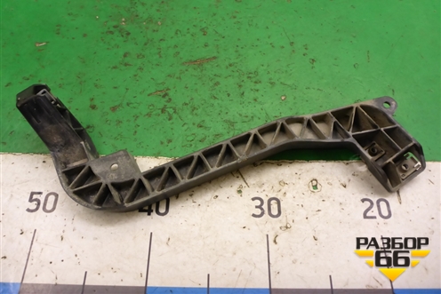 Кронштейн радиатора правый (A1666263731) для Mercedes Benz ML-Klass W166 c 2011г (МЛ)