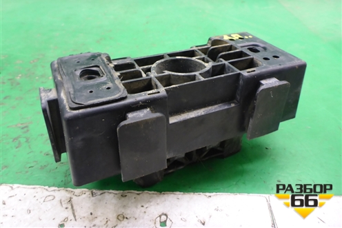 Поддомкратник (передний) (A1666900134) для Mercedes Benz ML-Klass W166 c 2011г (МЛ)