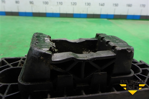 Поддомкратник (передний) (A1666900134) для Mercedes Benz ML-Klass W166 c 2011г (МЛ)