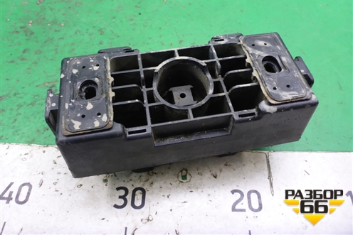 Поддомкратник (передний) (A1666900134) для Mercedes Benz ML-Klass W166 c 2011г (МЛ)