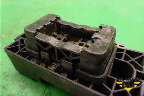 Поддомкратник (передний) (A1666900134) для Mercedes Benz ML-Klass W166 c 2011г (МЛ)