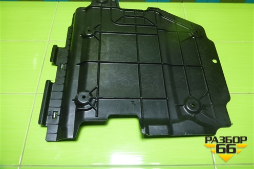 Накладка внутренняя (под сиденьем передняя правая) (A1666800223) для Mercedes Benz ML-Klass W166 c 2011г (МЛ)