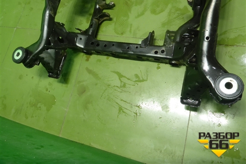 Подрамник передний АКПП для Mercedes Benz ML-Klass W166 c 2011г (МЛ)