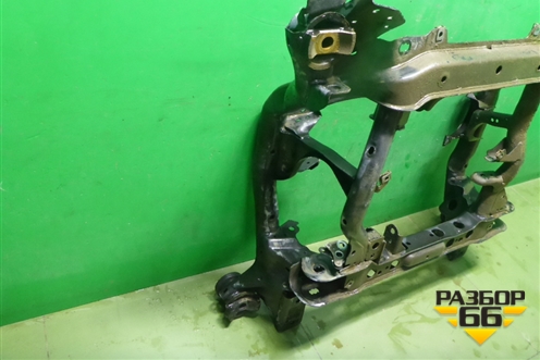 Подрамник передний АКПП для Mercedes Benz ML-Klass W166 c 2011г (МЛ)