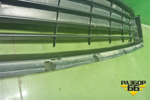 Решетка радиатора (нижняя часть под парктроник до 2019г) (5311248160) для Lexus RX 350 c 2015г (РХ)