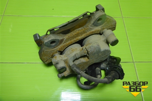 Суппорт передний левый для Mercedes Benz ML-Klass W166 c 2011г (МЛ)