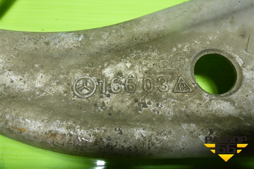 Рычаг передний левый нижний для Mercedes Benz ML-Klass W166 c 2011г (МЛ)